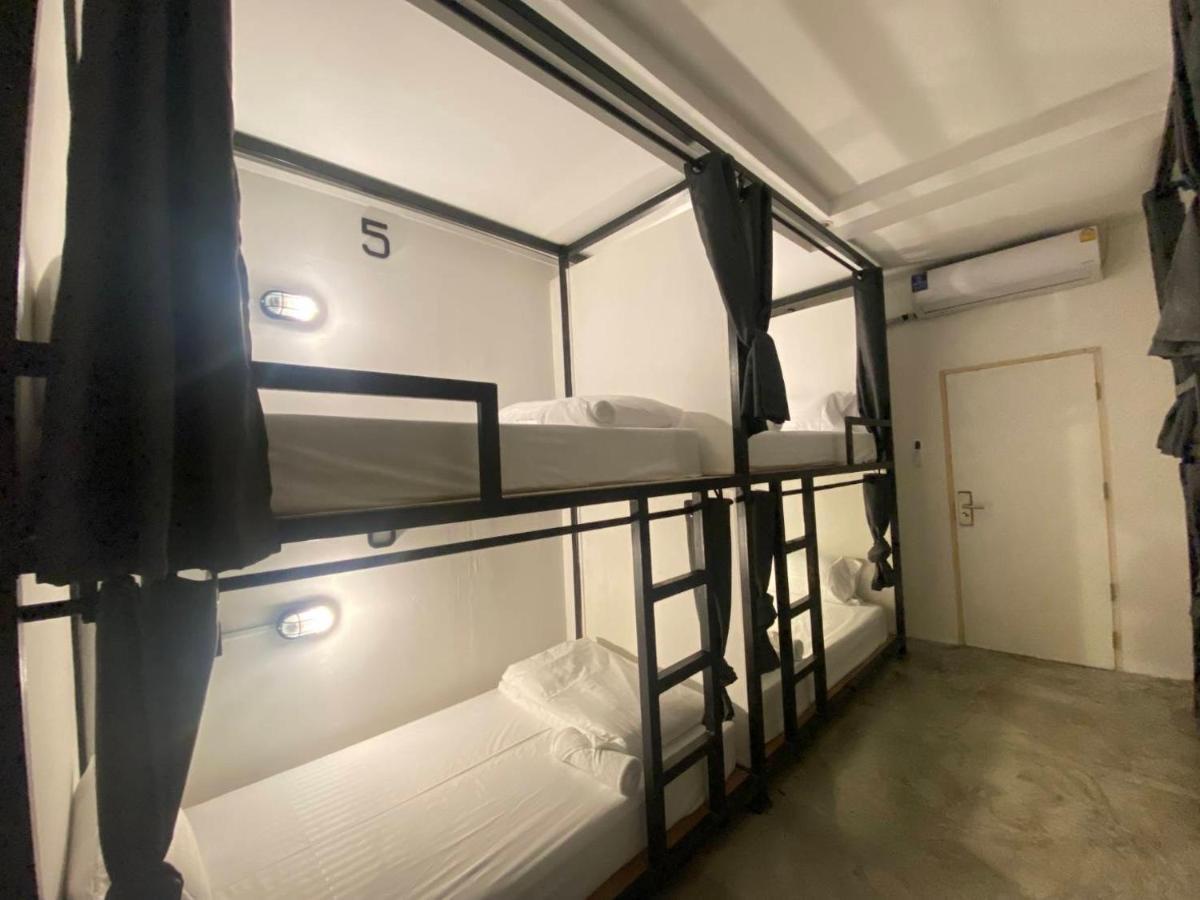 Bed Station Hostel Ban Madua Wan Екстериор снимка