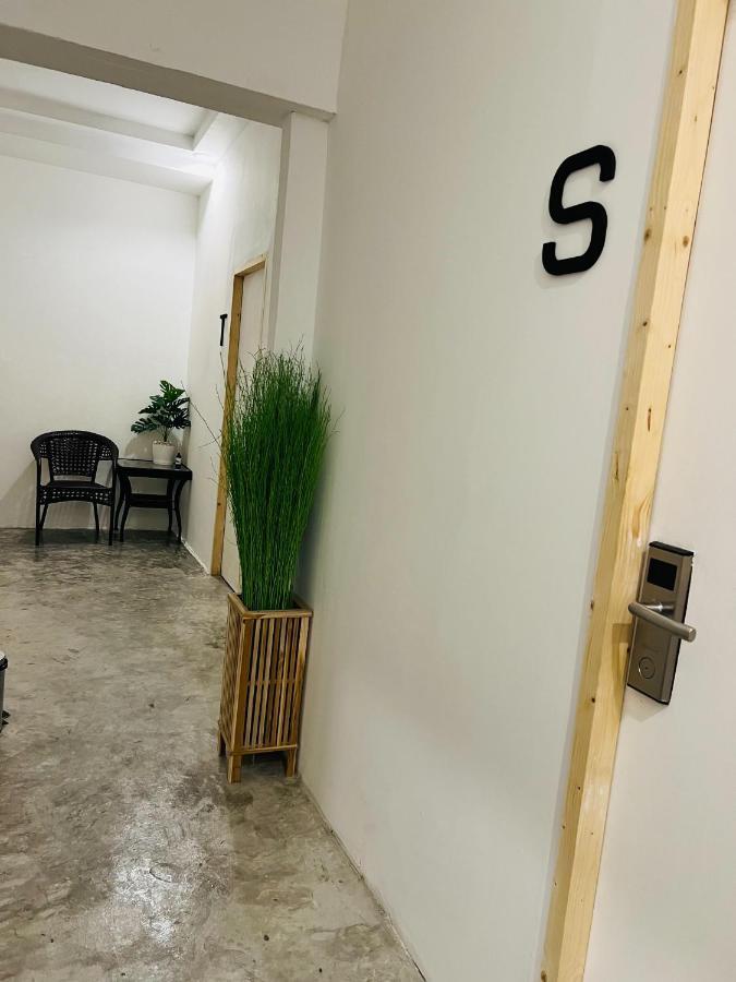 Bed Station Hostel Ban Madua Wan Екстериор снимка